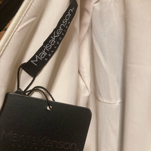 Marisa Kenson Collection Tiffany Ivory & Black Short Sleeve Dress - Picture 15 of 16